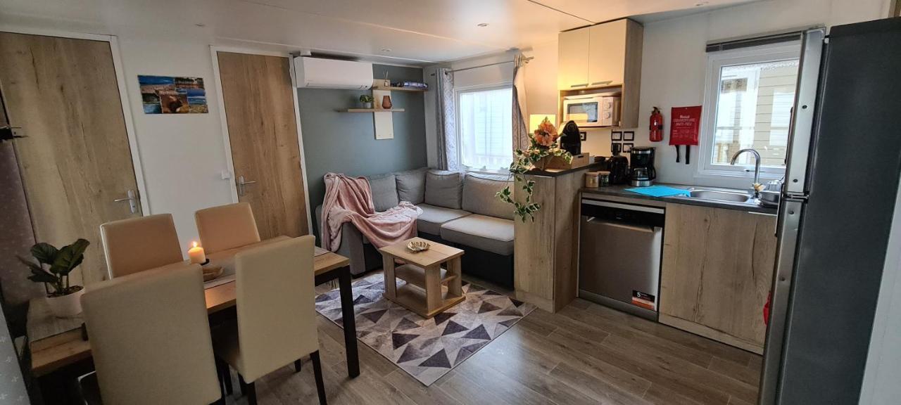 Mobilhome 2 Ch,1 Salon 40m2 De Charme Dans *** Camping *