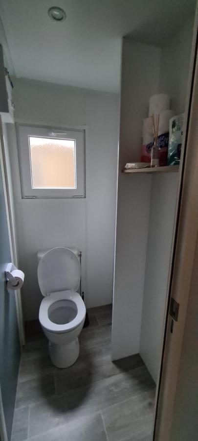 Mobilhome 2 Ch,1 Salon 40m2 De Charme Dans ***
